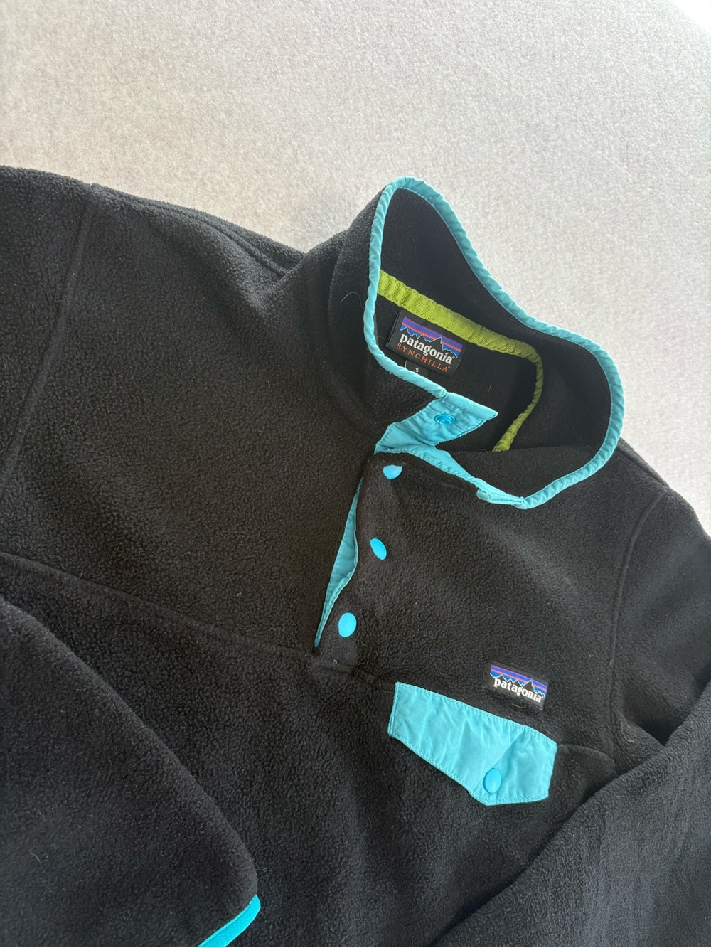 Patagonia Women's Synchilla Snap T-Fleece Jacket Small Black Blue S